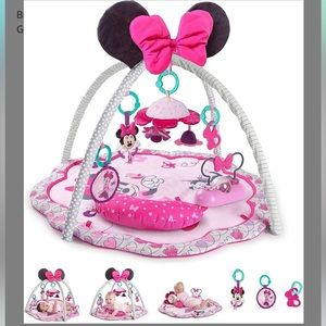 Disney Minnie Mouse Activity Time Play Mat